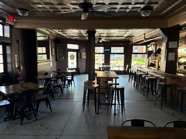 More Photos Of 542 Northampton St, Easton General Retail For Sale