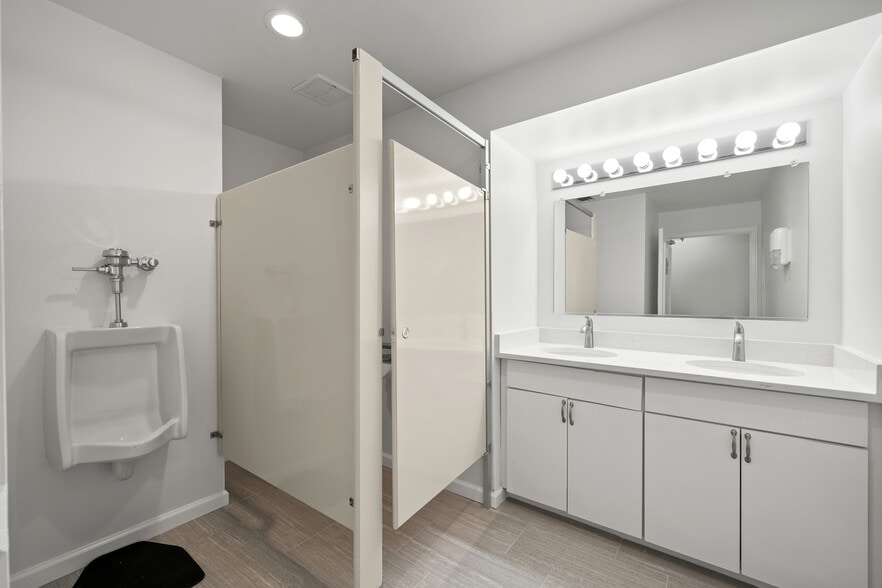 More Photos Of 3825 Leonardtown Rd, Waldorf Office For Lease