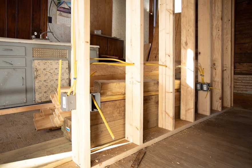 More Photos Of 11 E Hill Rd, Covington Apartments For Sale