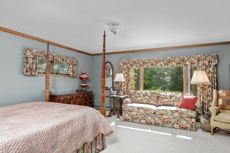 More Photos Of 10343 E Hilltop Rd, Suttons Bay Winery Vineyard For Sale