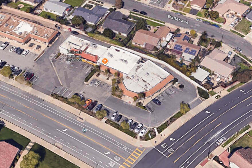 More Photos Of 3301-3309 W Kimber Dr, Newbury Park Freestanding For Lease