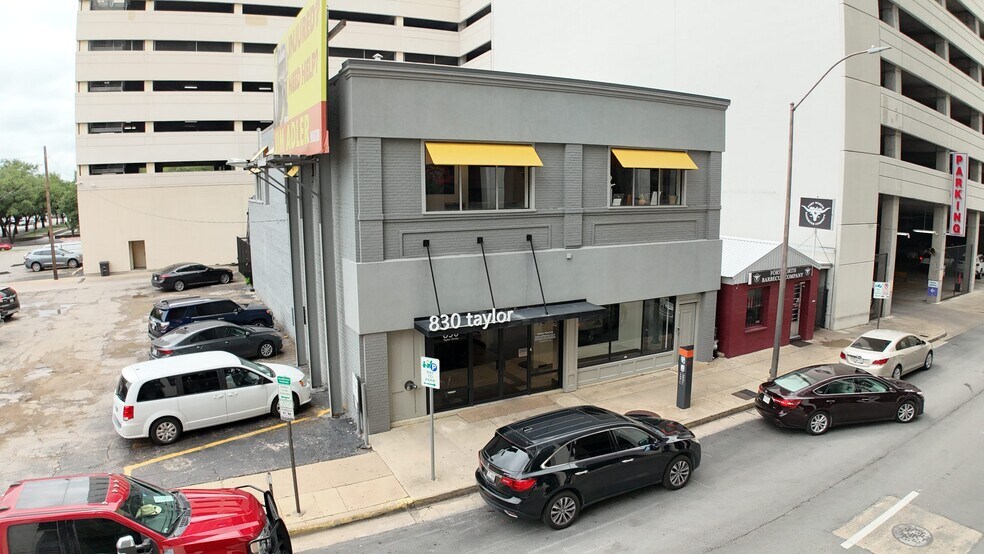 More Photos Of 830 Taylor St, Fort Worth Office For Lease