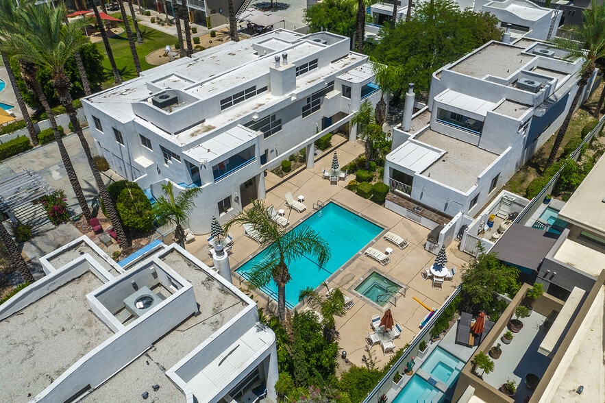 More Photos Of 67590 Jones Rd, Cathedral City Hotel For Sale