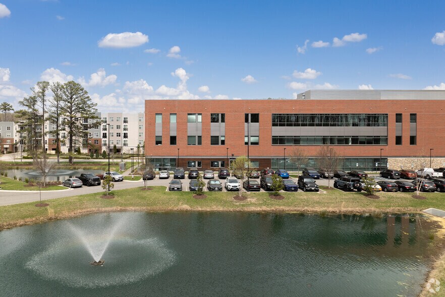 More Photos Of 700 Tech Center Pky, Newport News Coworking Space