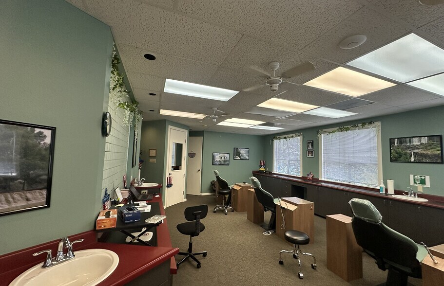 More Photos Of 11924 Vance Jackson Rd, San Antonio Office For Lease