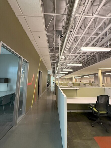 More Photos Of 5475 S Decatur Blvd, Las Vegas Research And Development For Lease