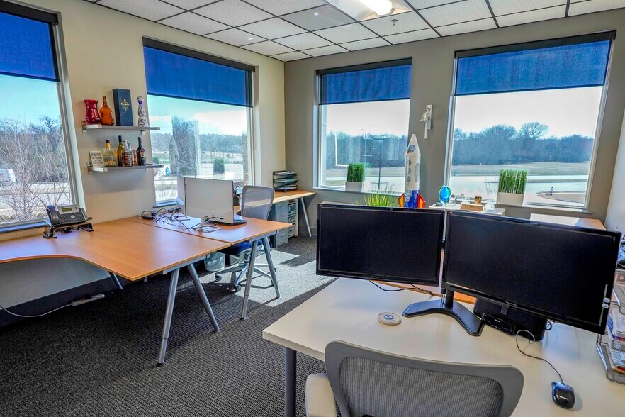 More Photos Of 8105 Rasor Blvd, Plano Coworking Space