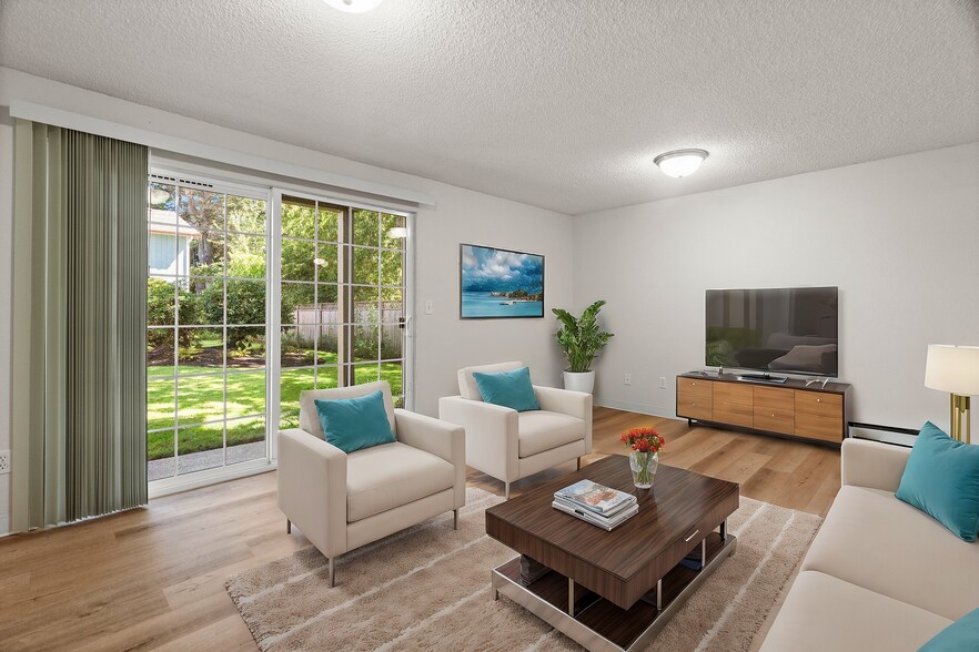 More Photos Of 219 5th Ave NE, Puyallup Apartments For Sale