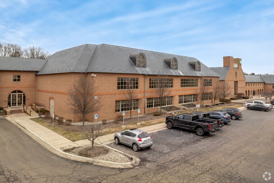 More Photos Of 27777 Inkster Rd, Farmington Hills Office For Lease