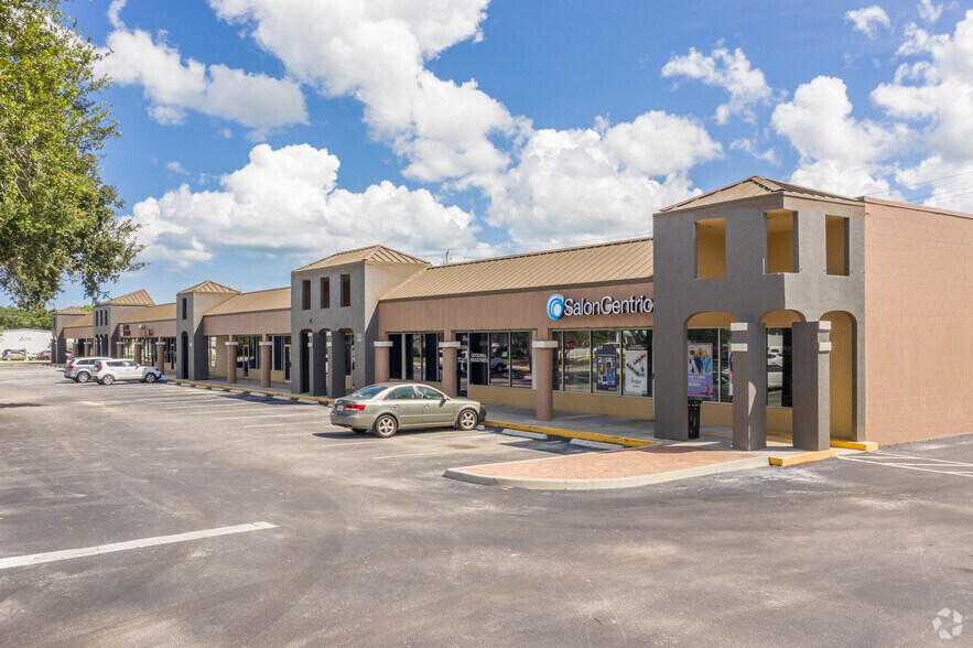 More Photos Of 929 15th Pl, Vero Beach Unknown For Lease