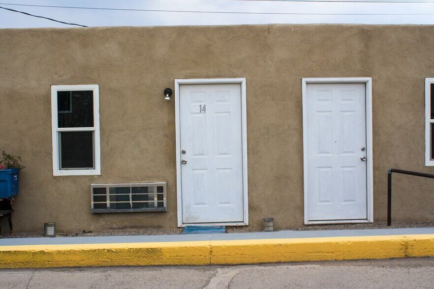 More Photos Of 5609-5613 Central Ave NW, Albuquerque Apartments For Sale