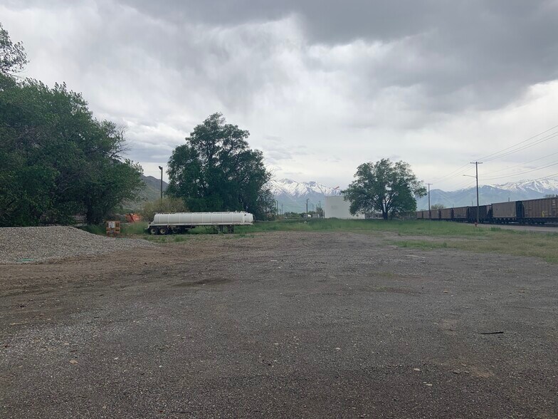 More Photos Of 508 E 900 S, Provo Manufacturing For Sale