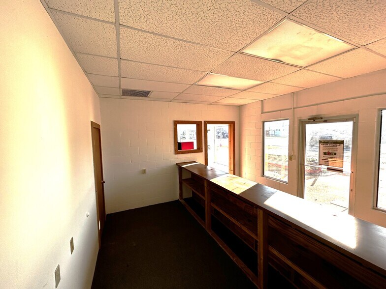 More Photos Of 3039 Crawfordville Hwy, Crawfordville Office Residential For Lease