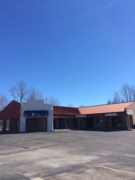 Primary Photo Of 13101 S Elwood Rd, Glenpool General Retail For Lease