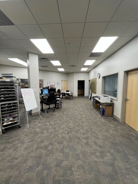 More Photos Of 1133-1153 N 1430 W, Orem Warehouse For Lease