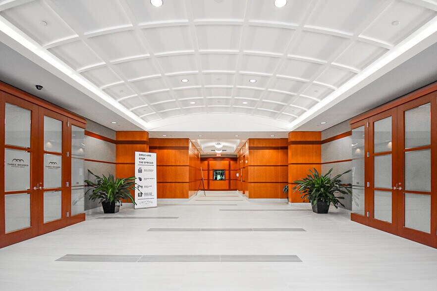 More Photos Of 12725 Morris Rd, Alpharetta Office For Lease