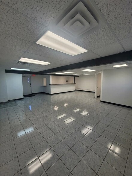 More Photos Of 241 W Cottonwood Ln, Casa Grande Office For Lease