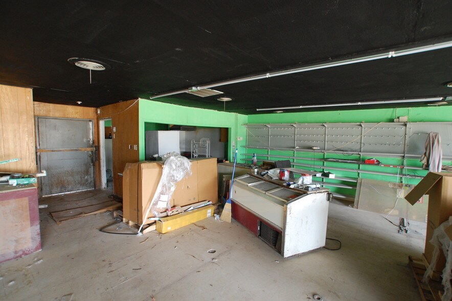 More Photos Of 508 5th St, Wolfforth Convenience Store For Lease