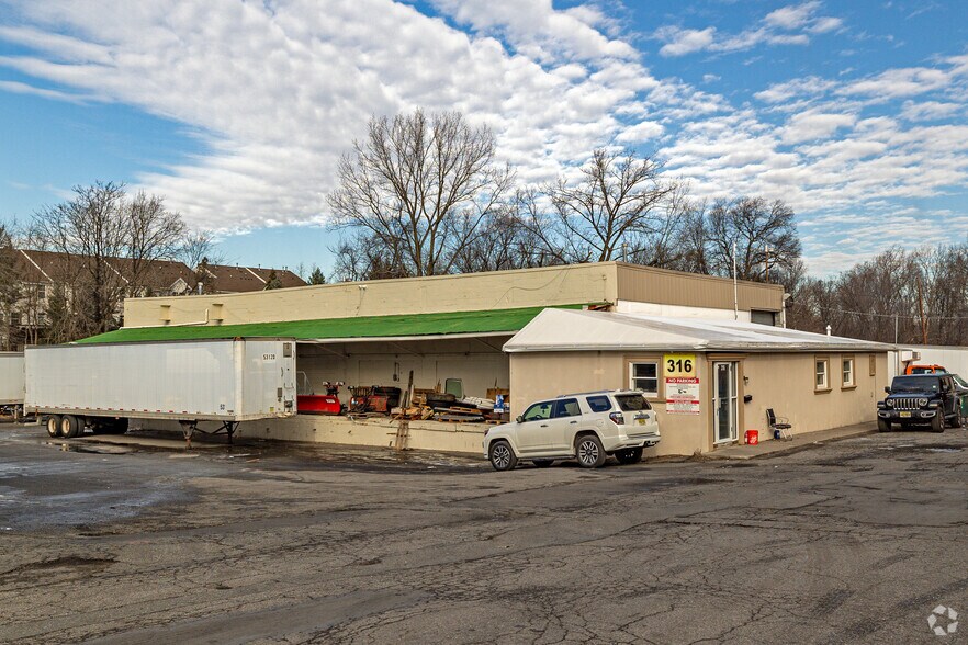 More Photos Of 310-316 Colfax Ave, Clifton Warehouse For Sale