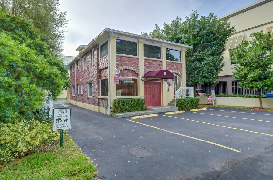 More Photos Of 8 SE 8th St, Fort Lauderdale Office For Sale