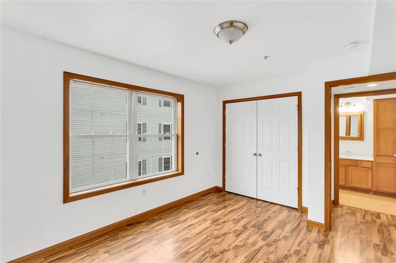 More Photos Of 456 2nd St, California Apartments For Sale