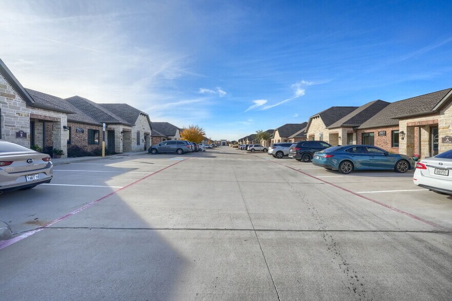 More Photos Of 2601 Little Elm Pky, Little Elm Coworking Space