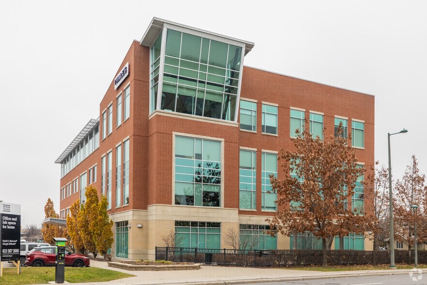 More Photos Of 1 Chrysalis Way, Ottawa Office For Lease
