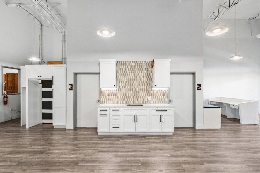 More Photos Of 9630 Research Dr, Irvine Research And Development For Sale