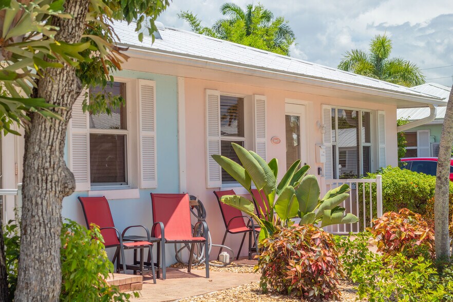 More Photos Of Downtown, Punta Gorda Apartments For Sale