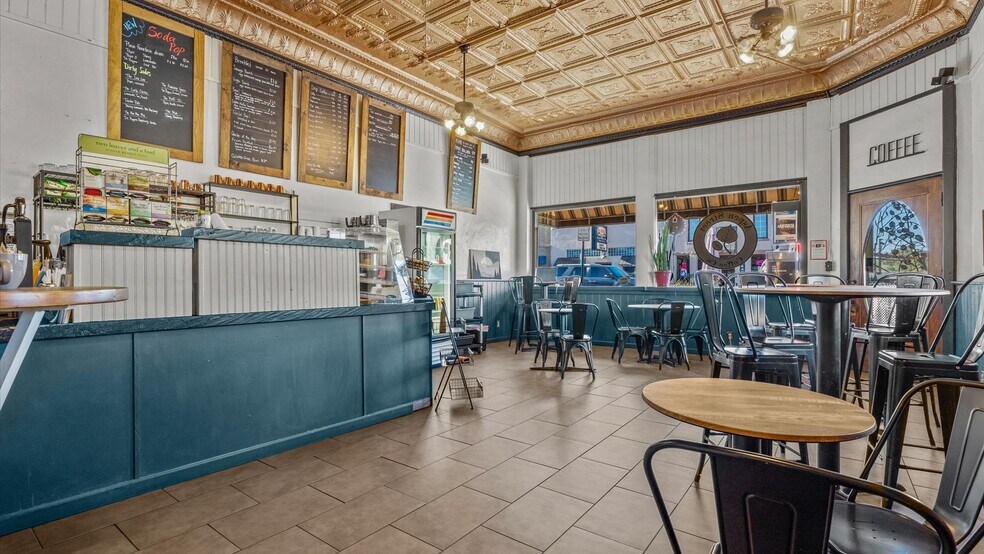 More Photos Of 136 E Aspen Ave, Fruita Freestanding For Sale