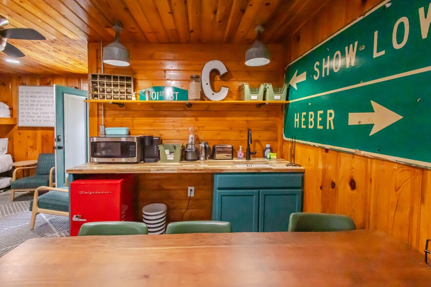 More Photos Of 6385 W White Mountain Blvd, Lakeside Lodge Meeting Hall For Sale