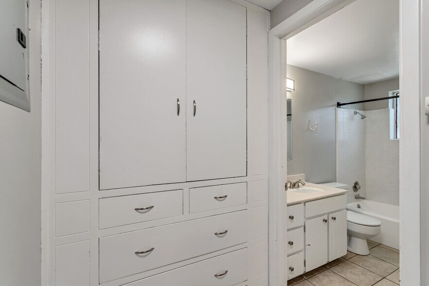 More Photos Of 3476 Brinker Ave, Ogden Apartments For Sale