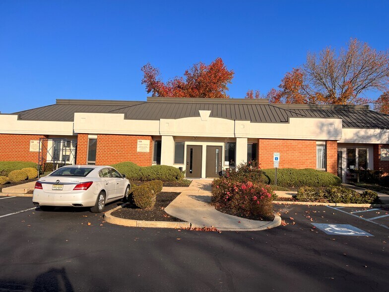 Primary Photo Of 2301 E Evesham Rd, Voorhees Medical For Lease