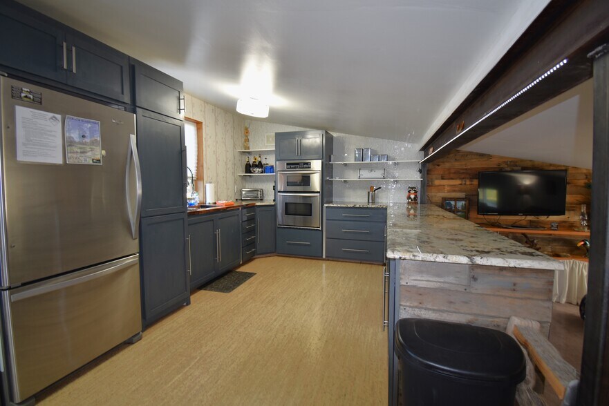 More Photos Of 3555 Yale Kilgore Rd, Island Park Multifamily For Sale