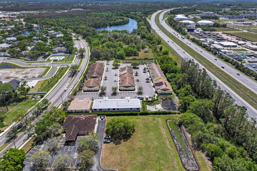 More Photos Of 934 Cypress Village Blvd, Sun City Center Office For Sale