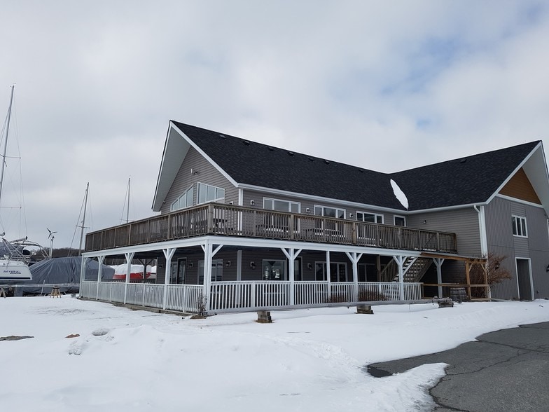 More Photos Of 1753 Hwy 2, Kingston General Retail For Sale