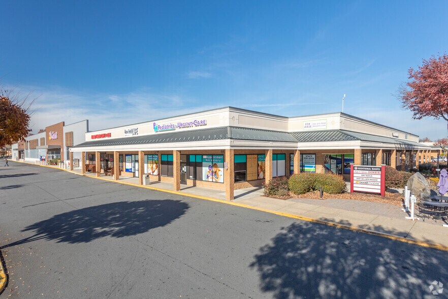 More Photos Of 6364 Springfield Plz, Springfield Unknown For Lease