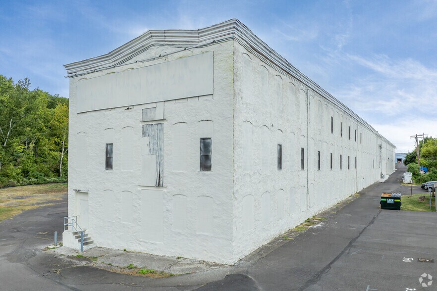 More Photos Of 50 Hulmeville Ave, Penndel Warehouse For Sale