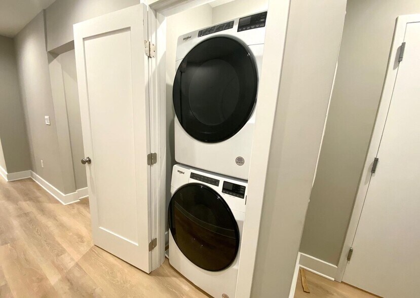 More Photos Of 4535 Avondale St, Bethesda Apartments For Sale