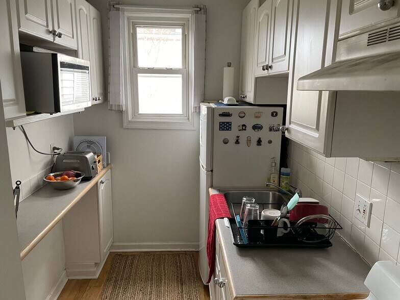 More Photos Of 101 Comstock Ave, Syracuse Apartments For Sale