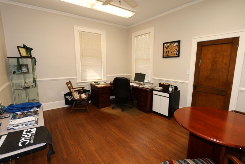More Photos Of 106 W Church St, Greer Office For Lease