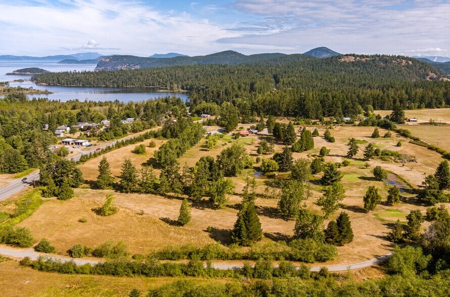More Photos Of 597 Ducken Rd, Oak Harbor Golf Course Driving Range For Sale