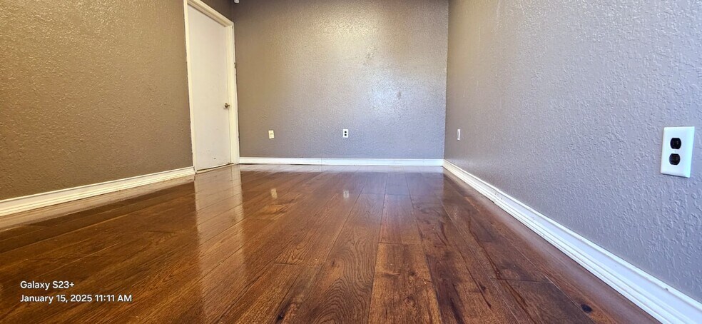 More Photos Of 14355-14373 SW 139th Ct, Miami Warehouse For Lease