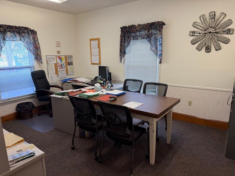 More Photos Of 531 Robertson Blvd, Walterboro Medical For Sale