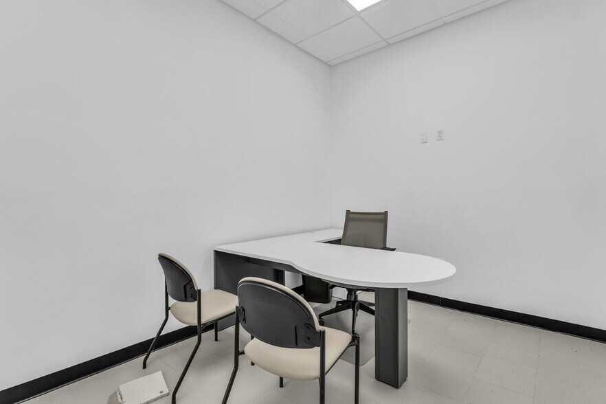 More Photos Of 3435 US Highway 9, Freehold Medical For Lease
