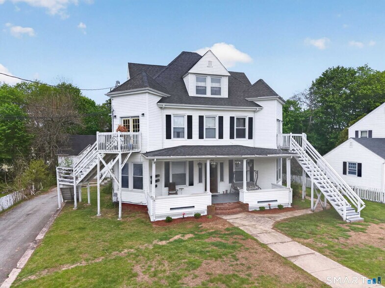 More Photos Of 140 N Main St, Griswold Apartments For Sale