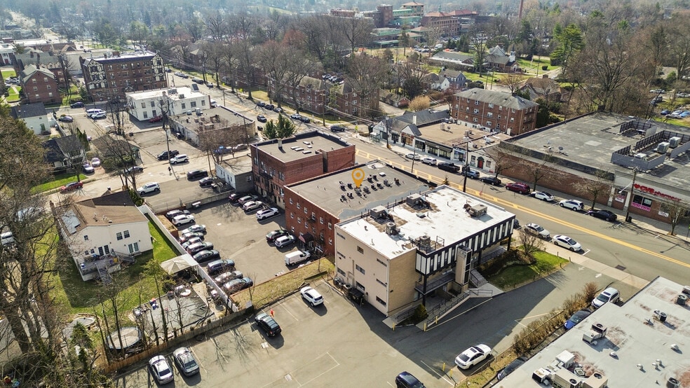 More Photos Of 175 Cedar Ln, Teaneck Medical For Lease
