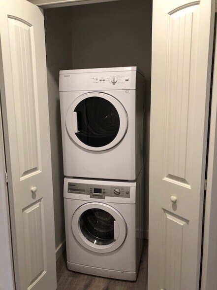 More Photos Of 3263 Fen Way, Bozeman Apartments For Sale
