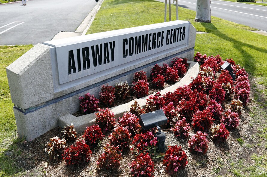 3190 Airport Loop Dr, Costa Mesa, CA 92626 Flex/R&D For Lease