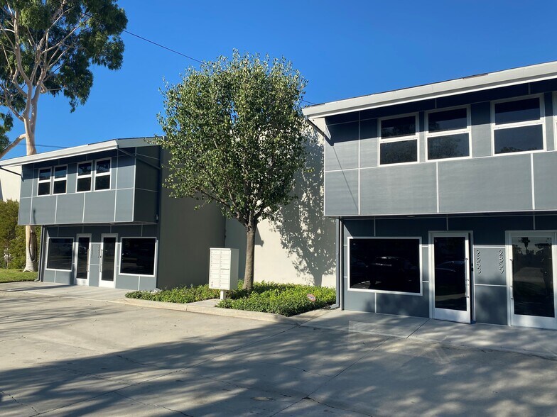 More Photos Of 2829-2871 Gundry Ave, Signal Hill Warehouse For Sale